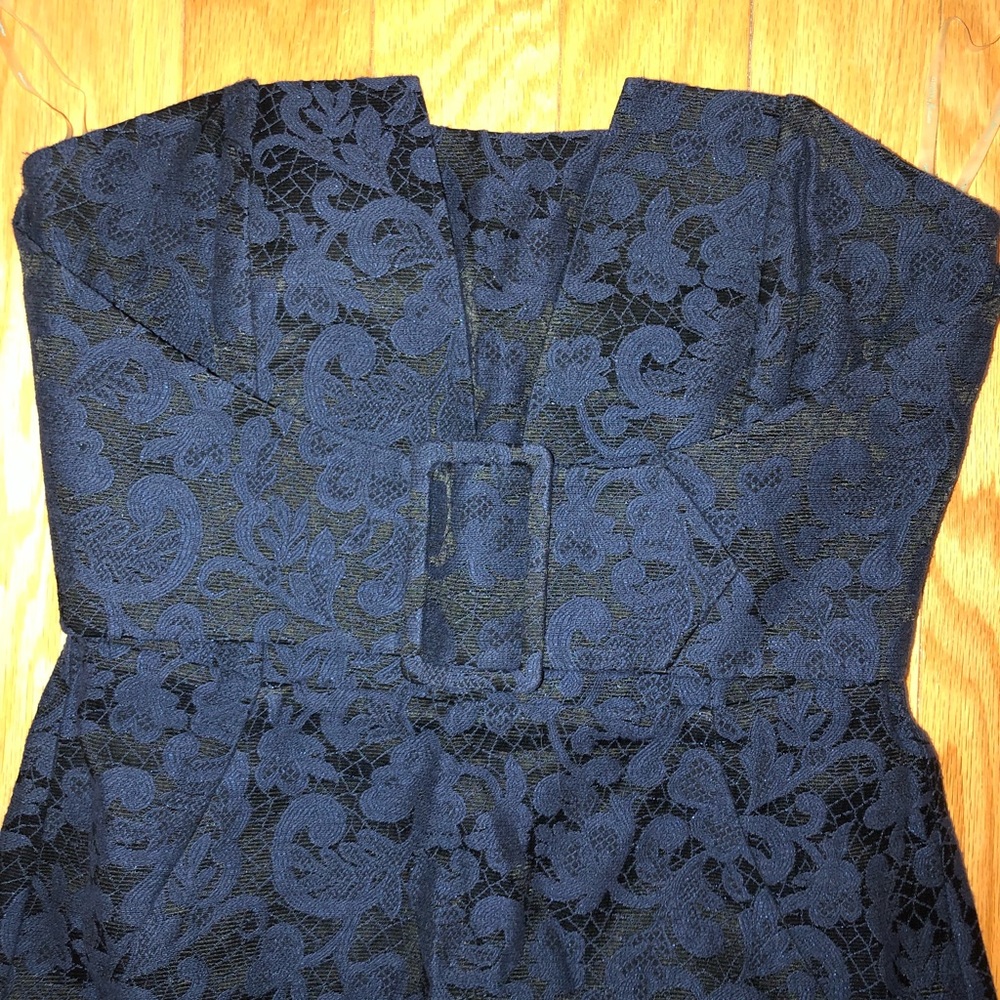 GUESS by Marciano Lace Dress - Picture 5 of 7